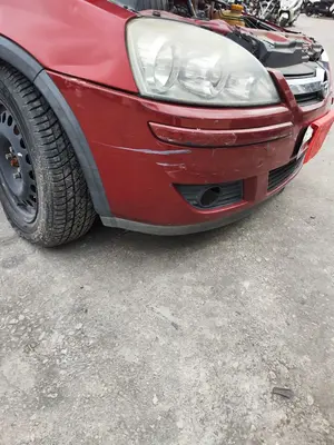 Foto de PARAGOLPES DELANTERO OPEL CORSA C 1.2 16V CAT (Z 12 XEP / LB4) (80 CV / 59 KW) foto 2