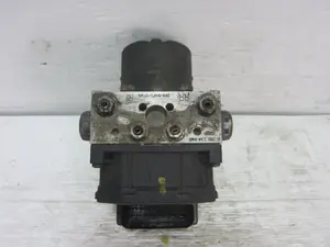 Foto de ABS JAGUAR X-TYPE 2.0 Diesel CAT (131 CV / 96 KW) referencia 265900023 foto 3