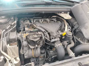 Foto de MOTOR COMPLETO PEUGEOT 308 SW 2.0 16V HDi FAP CAT (RHR / DW10BTED4) (136 CV / 100 KW)