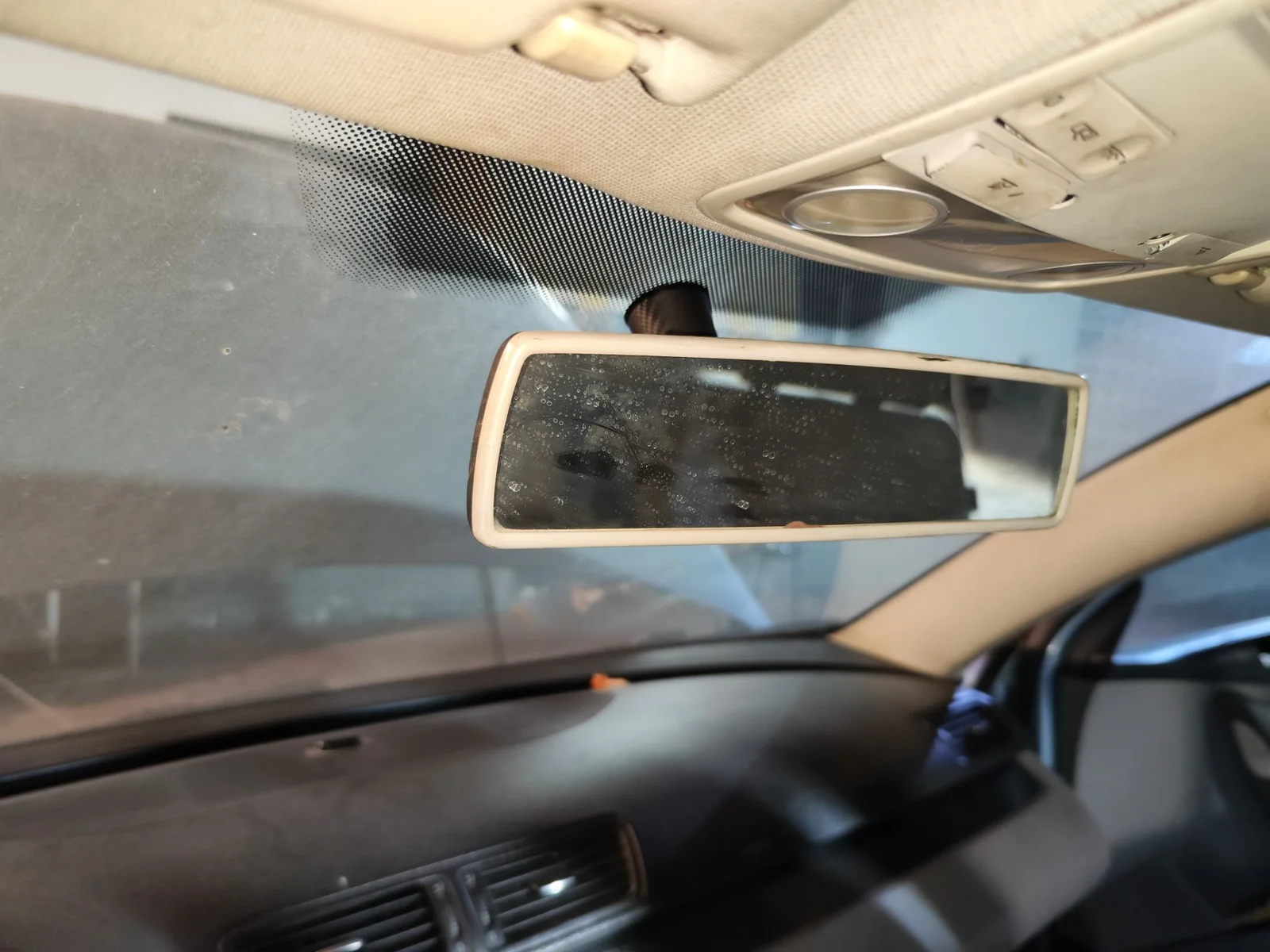 Foto de RETROVISOR INTERIOR VOLKSWAGEN PASSAT BERLINA (3C2) 2.0 TDI (140 CV / 103 KW) referencia 3C0857511D