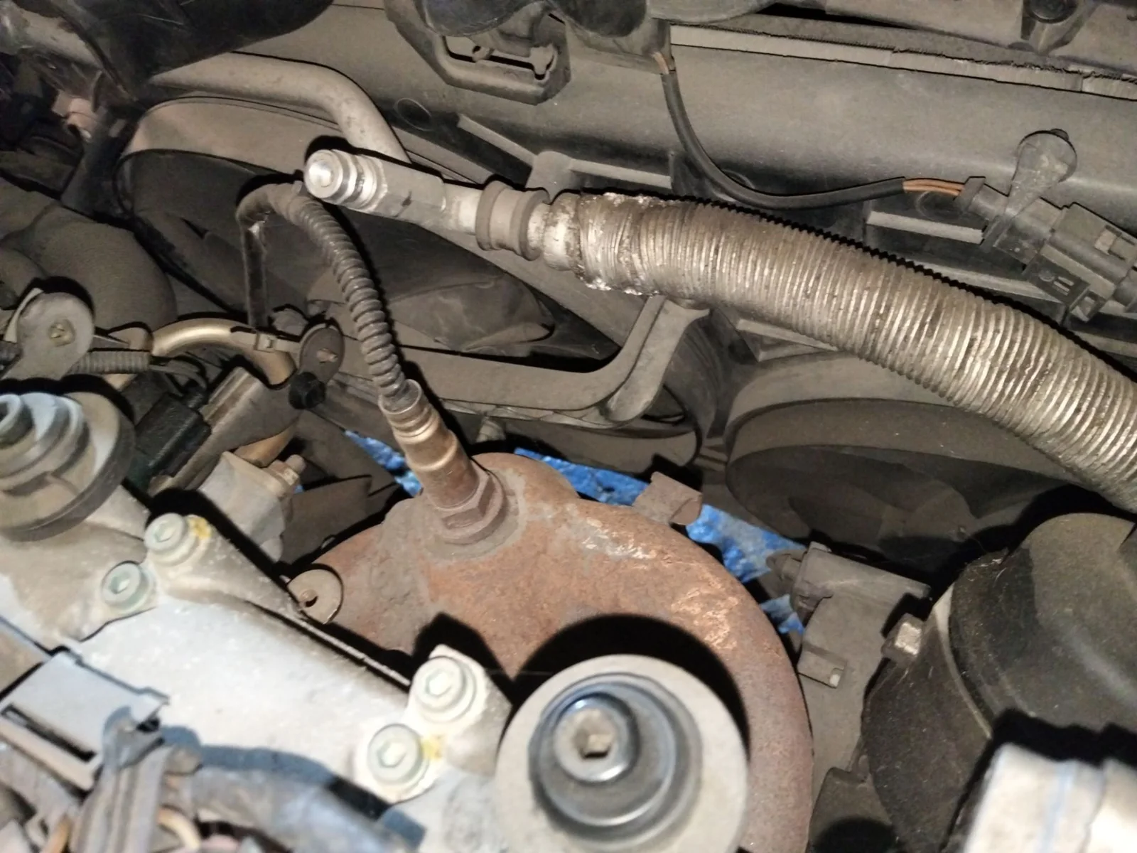 Foto de ELECTROVENTILADOR VOLKSWAGEN POLO IV (9N1)
