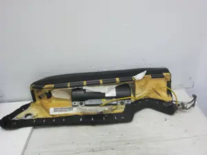 Foto de AIRBAG LATERAL TRASERO DERECHO BMW SERIE M6 COUPE (E63) 5.0 CAT (507 CV / 373 KW) referencia 4F0880442B