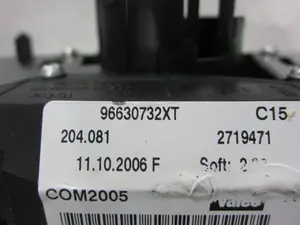 Foto de MANDO MULTIFUNCION PEUGEOT 207 1.4 (73 CV / 54 KW) referencia 96630732XT foto 11