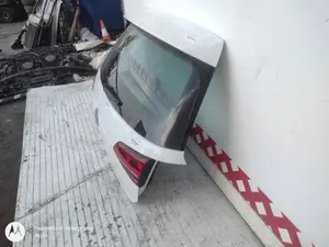 Foto de NO IDENTIFICADO VOLKSWAGEN GOLF VII (5G1/BE1) 2.0 TDI (184 CV / 135 KW) foto 3