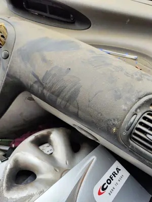 Foto de AIRBAG DELANTERO DERECHO CITROEN XSARA PICASSO 1.6 16V HDi (90 CV / 66 KW) referencia 8216A1