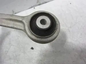 Foto de BRAZO SUSPENSION SUPERIOR DELANTERO DERECHO PORSCHE MACAN (95BA) referencia 8K0510P foto 4
