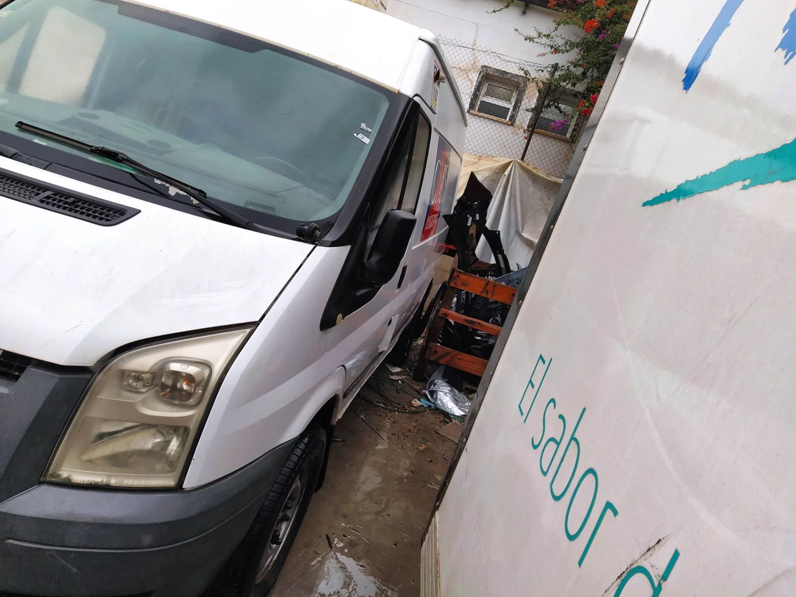 Foto de MANETA EXTERIOR DELANTERA IZQUIERDA FORD TRANSIT FURGÓN (TT9) 2.4 TDCi CAT (101 CV / 74 KW)