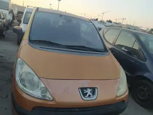 Foto de SERVOFRENO PEUGEOT 1007 1.4 HDi (68 CV / 50 KW)