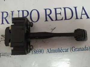 Foto de NO IDENTIFICADO BMW SERIE 3 BERLINA (F30N) 3.0 Turbodiesel (313 CV / 230 KW) referencia 7311339 foto 2