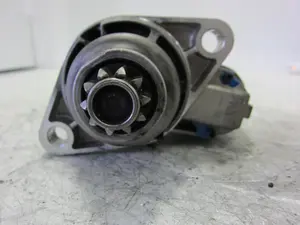 Foto de MOTOR ARRANQUE VOLKSWAGEN GOLF PLUS V (5M1) 1.6 (102 CV / 75 KW) referencia G202151A foto 5