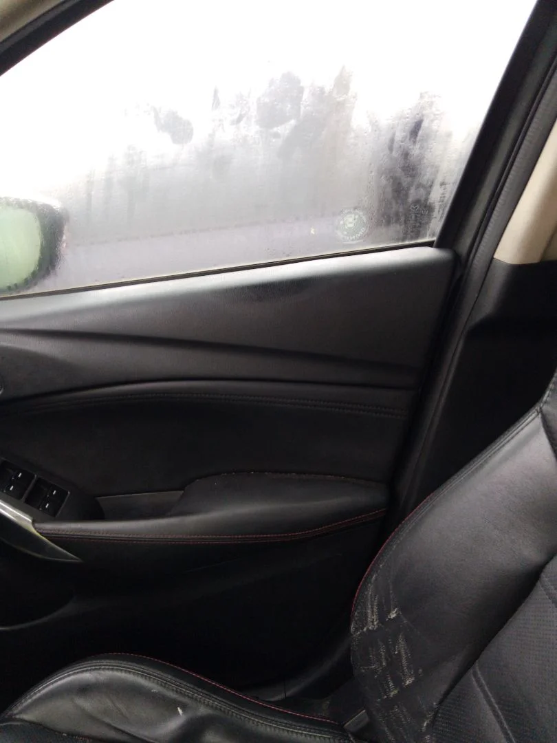 Foto de CERRADURA PUERTA DELANTERA DERECHA MAZDA 6 BERLINA (GJ) 2.2 Turbodiesel CAT (175 CV / 129 KW) referencia GS1E58310B