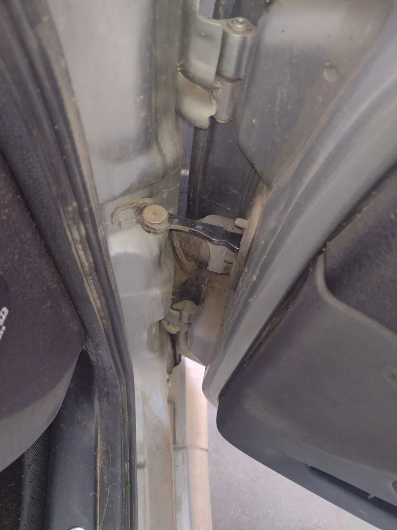 Foto de RETENEDOR PUERTA ALFA ROMEO GT (125) 1.9 JTD (M) 16V CAT (150 CV / 110 KW)