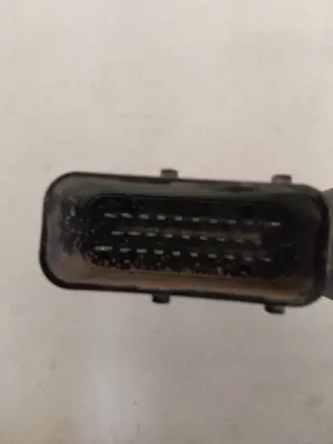 Foto de MOTOR ELEVALUNAS DELANTERO DERECHO SIN MARCA SIN MODELO referencia 9776101430203 foto 2