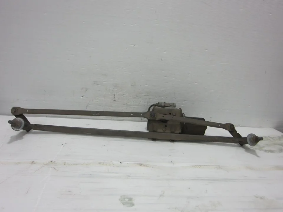 Foto de MOTOR LIMPIA DELANTERO RENAULT MASTER FURGÓN referencia 53552102