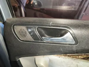 Foto de MANETA INTERIOR TRASERA DERECHA VOLKSWAGEN PASSAT BERLINA (3C2) 2.0 TDI (140 CV / 103 KW) referencia 3C4839114P