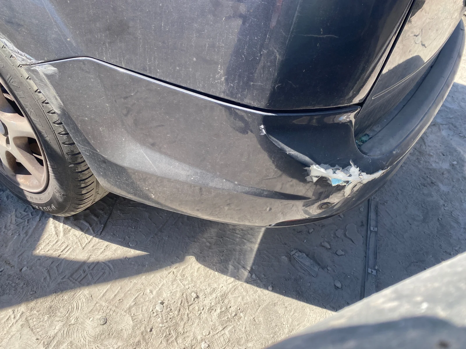 Foto de PARAGOLPES TRASERO FORD FOCUS SPORTBREAK (CB4)
