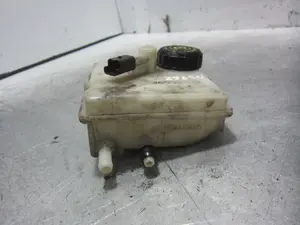 Foto de DEPOSITO LIQUIDO DE FRENOS CITROEN XSARA PICASSO 1.6 16V HDi (90 CV / 66 KW) referencia 0204024818 foto 4