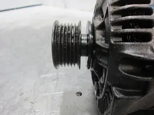 Foto de ALTERNADOR SEAT IBIZA (6K1) referencia 028903025H foto 6
