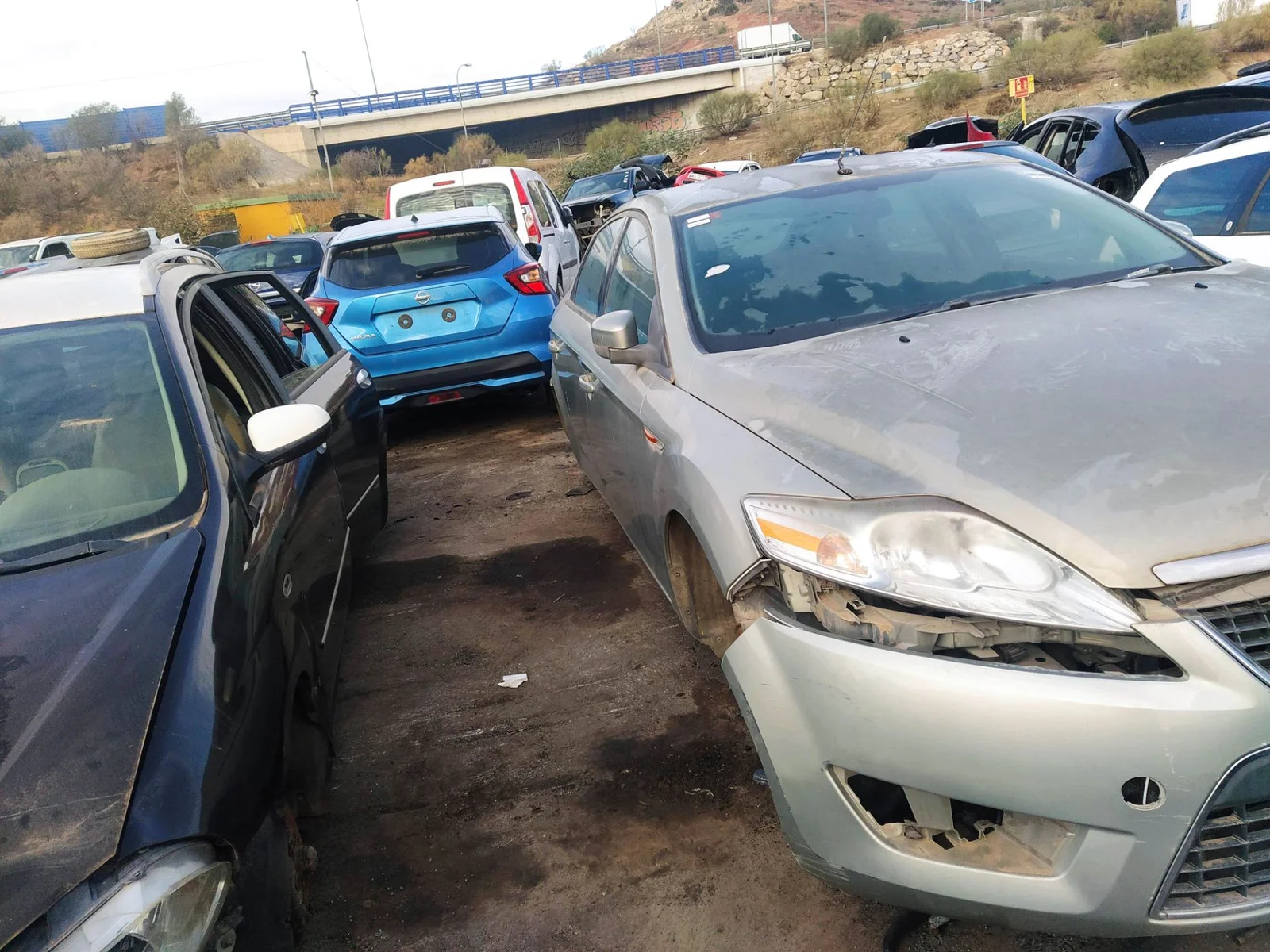 Foto de LUNA DELANTERA DERECHA FORD MONDEO BERLINA (CA2) 1.8 TDCi CAT (125 CV / 92 KW) referencia 1507907