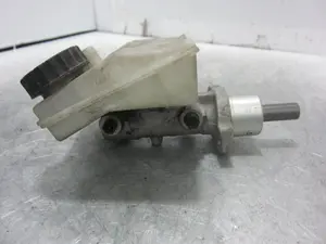 Foto de BOMBA FRENO PEUGEOT 206 referencia 03350884271 foto 5