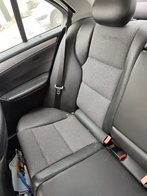 Foto de ASIENTOS TRASERO DERECHO MERCEDES-BENZ CLASE C (BM 203) BERLINA 2.2 CDI CAT (150 CV / 110 KW) referencia A2039204460 9D21