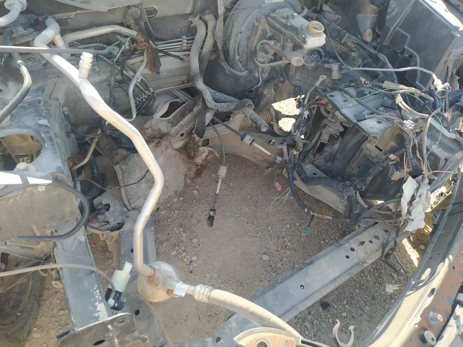 Foto de TUBOS AIRE ACONDICIONADO RENAULT SCENIC II (JM) 1.5 dCi Diesel (106 CV / 78 KW)