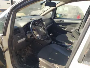 Foto de SALPICADERO OPEL ZAFIRA B 1.9 CDTI (120 CV / 88 KW) referencia 13206043 foto 2