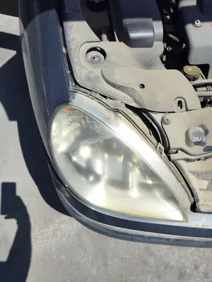 Foto de FARO DERECHO CITROEN XSARA BERLINA 2.0 HDi CAT (RHY / DW10TD) (90 CV / 66 KW) foto 2