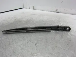 Foto de BRAZO LIMPIA TRASERO MITSUBISHI ASX (GA0W) 1.6 CAT (117 CV / 86 KW) foto 2