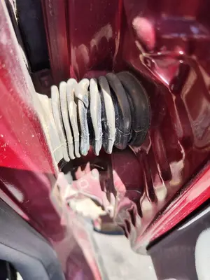 Foto de RETENEDOR PUERTA VOLKSWAGEN PASSAT BERLINA (3B2) 1.9 TDI (116 CV / 85 KW)