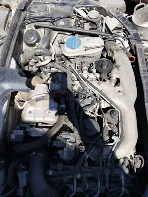 Foto de MOTOR COMPLETO AUDI A5 COUPE (8T) 1.8 16V TFSI (170 CV / 125 KW) foto 2