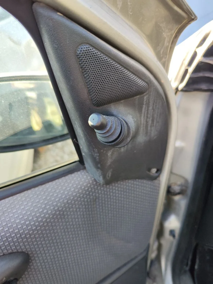 Foto de RETROVISOR IZQUIERDO FIAT II PUNTO (188) BERLINA 1.3 JTD CAT (69 CV / 51 KW)