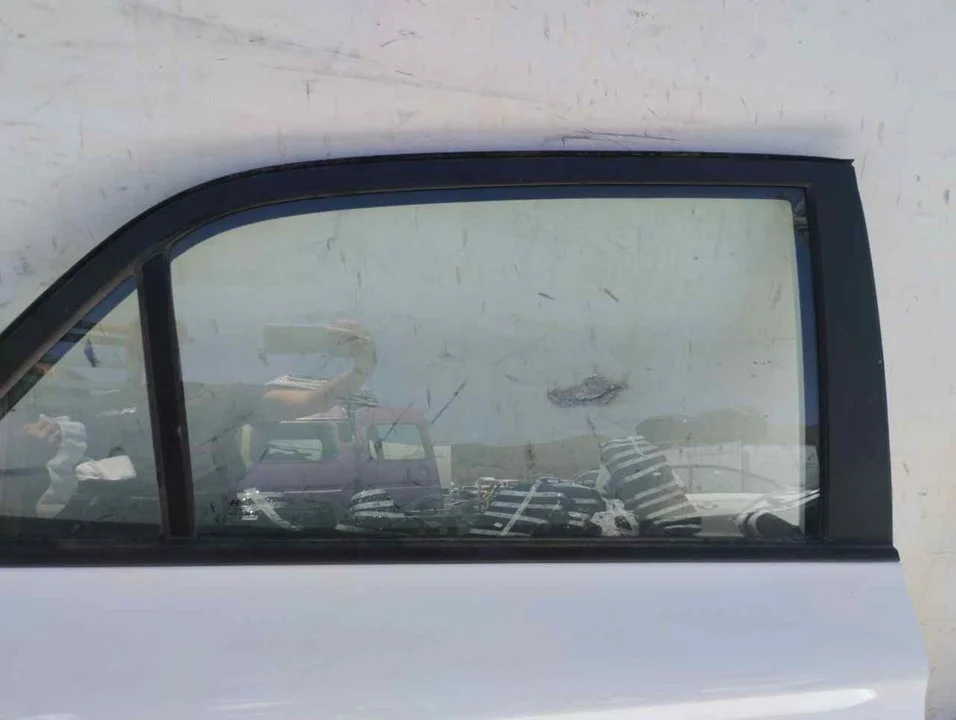 Foto de LUNA TRASERA DERECHA HYUNDAI I20 (GB) 1.2 16V CAT (84 CV / 62 KW) referencia 43R00097