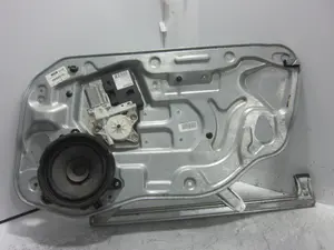Foto de ELEVALUNAS DELANTERO DERECHO VOLVO V50 FAMILIAR 1.6 Diesel CAT (110 CV / 81 KW) referencia 30737681