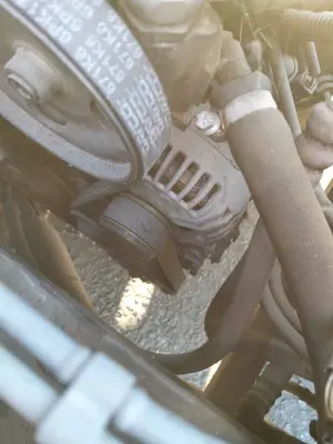 Foto de ALTERNADOR CITROEN XSARA PICASSO 1.6 16V HDi (90 CV / 66 KW) referencia 5705NH foto 17
