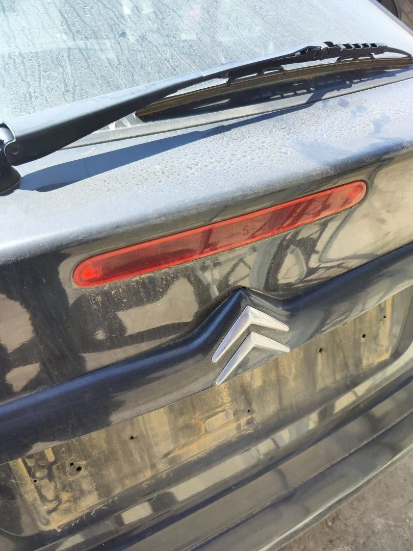 Foto de LUZ CENTRAL DE FRENO CITROEN XSARA BERLINA 2.0 HDi CAT (RHY / DW10TD) (90 CV / 66 KW)