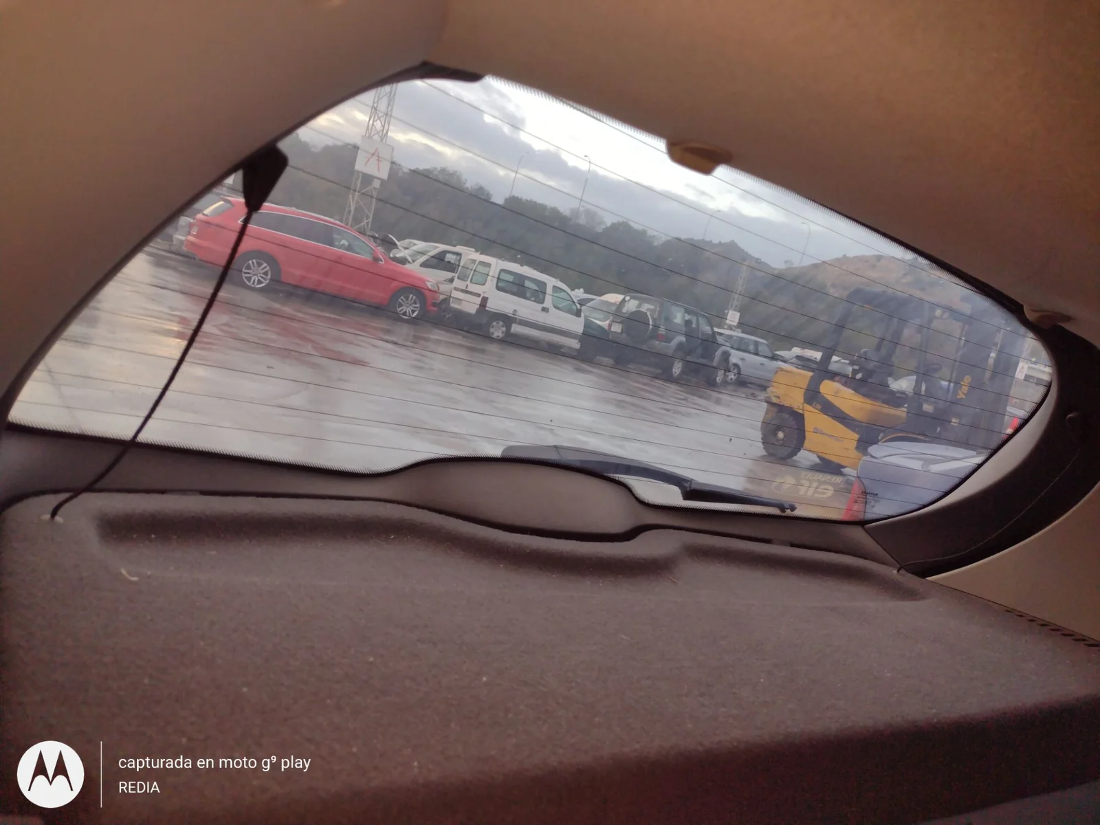 Foto de GUARNECIDO PORTON TRASERO RENAULT CLIO III 1.2 16V (75 CV / 55 KW)