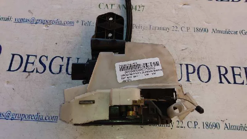 Foto de CERRADURA PUERTA DELANTERA DERECHA SEAT IBIZA (6K1) referencia 1J0973714