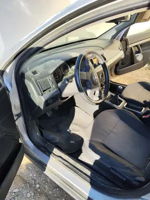 Foto de SALPICADERO OPEL VECTRA C BERLINA 1.9 CDTI (120 CV / 88 KW) referencia 93185427 foto 2