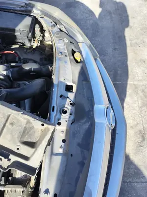 Foto de PANEL FRONTAL OPEL ASTRA H GTC 1.7 16V CDTI (101 CV / 74 KW)