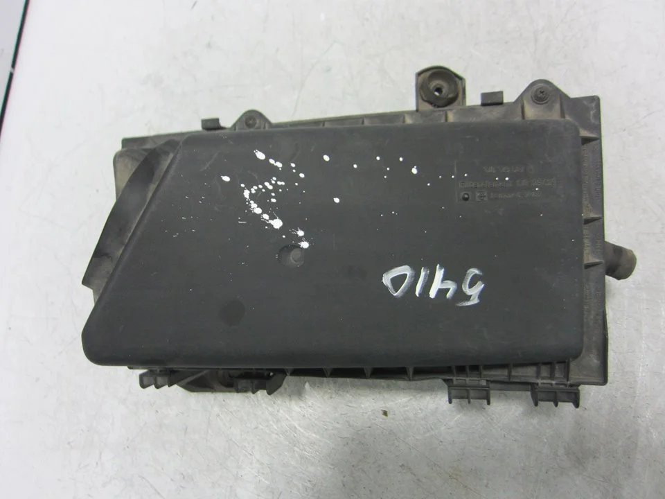 Foto de CAJA FILTRO AIRE SEAT TOLEDO (1M2) 1.9 TDI (110 CV / 81 KW) referencia 1J0129620