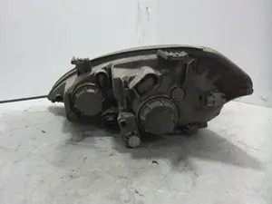 Foto de FARO DERECHO SSANGYONG KYRON 2.0 (141 CV / 104 KW) referencia 8310209100 foto 2