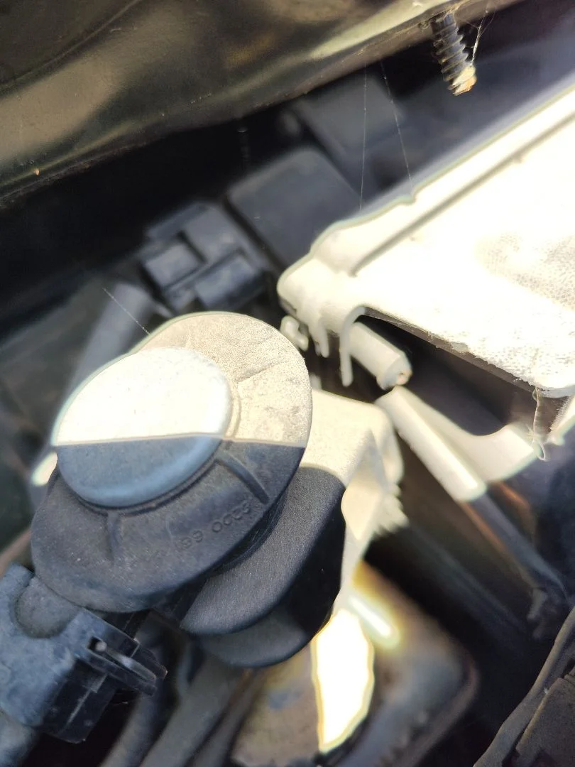 Foto de CAUDALIMETRO RENAULT KANGOO II (F/KW0) 1.5 dCi Diesel CAT (86 CV / 63 KW)