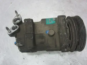 Foto de COMPRESOR AIRE ACONDICIONADO CITROEN C3 referencia SD6V121439 foto 4