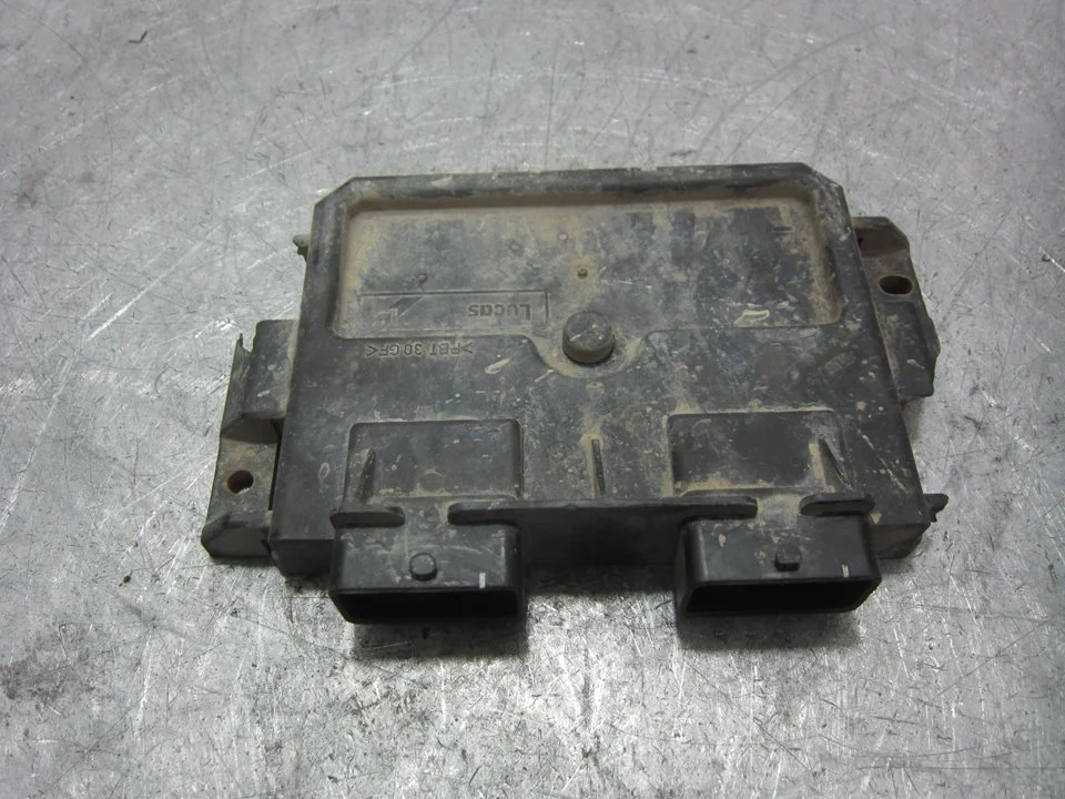 Foto de CENTRALITA MOTOR UCE PEUGEOT PARTNER (S1)(07.1996) 1.9 Diesel (69 CV / 51 KW) referencia 9646260280