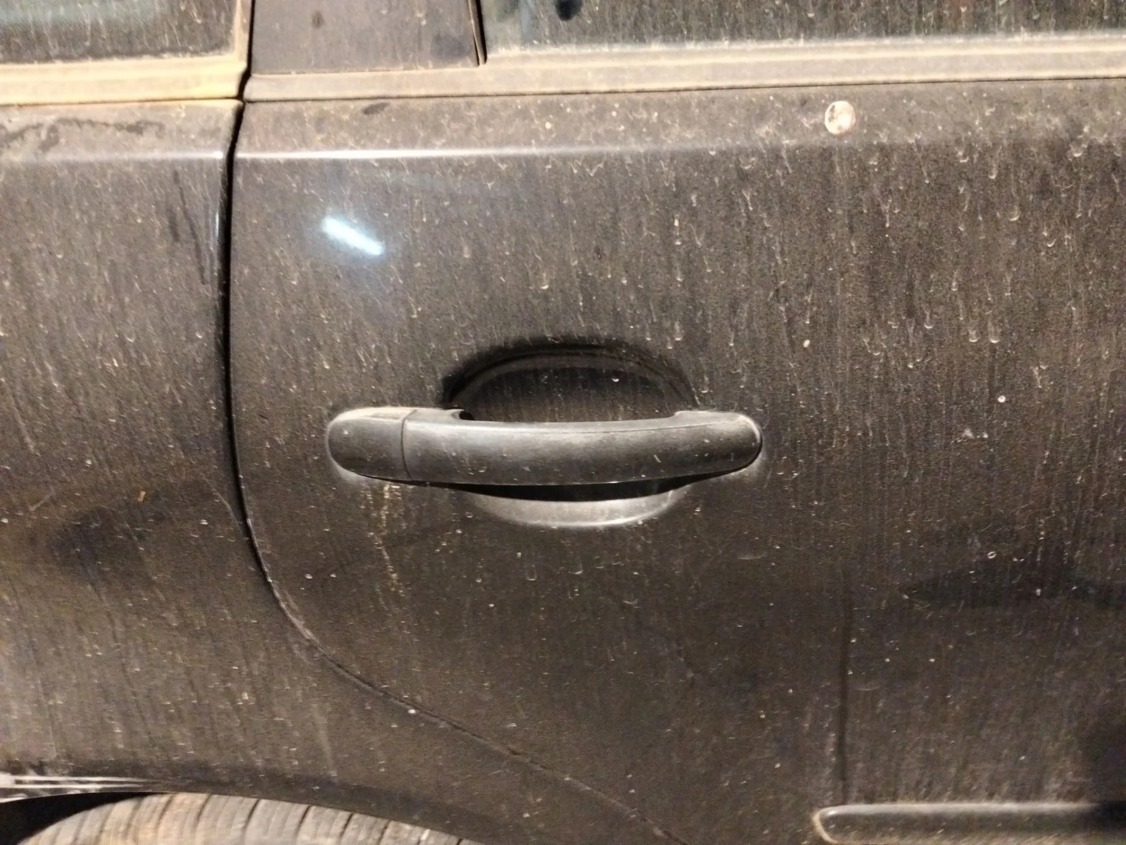 Foto de MANETA EXTERIOR TRASERA DERECHA VOLKSWAGEN POLO IV (9N1)