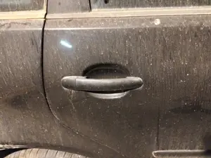 Foto de MANETA EXTERIOR TRASERA DERECHA VOLKSWAGEN POLO IV (9N1)