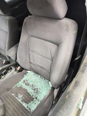 Foto de ASIENTO DELANTERO IZQUIERDO VOLKSWAGEN PASSAT BERLINA (3B3) 1.9 TDI (131 CV / 96 KW) foto 2