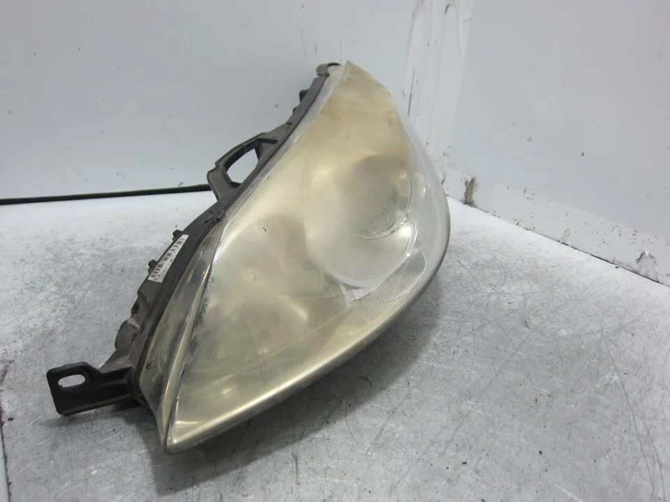 Foto de FARO IZQUIERDO PEUGEOT 407 2.0 16V HDi FAP CAT (RHR / DW10BTED4) (136 CV / 100 KW) referencia 9660236180