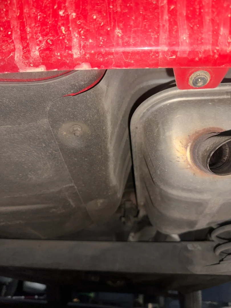 Foto de SILENCIADOR TRASERO KIA PICANTO (SA) 1.1 CAT (65 CV / 48 KW)